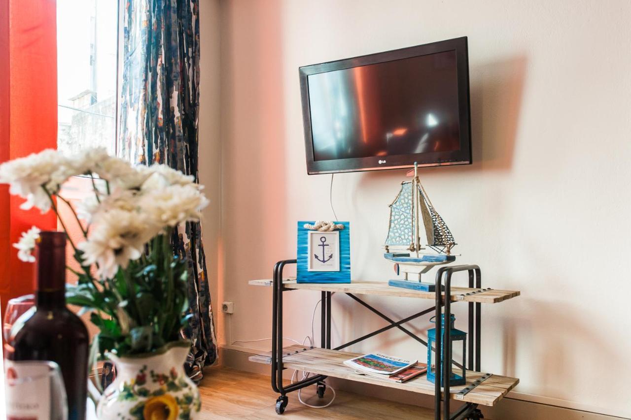 Tostay-Unique Apartment Hotel In Athens Center! المظهر الخارجي الصورة